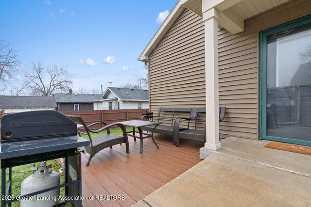 2036 Reo Road, Lansing, MI 48910