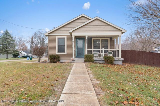 2036 Reo Road, Lansing, MI 48910
