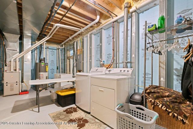 2036 Reo Road, Lansing, MI 48910