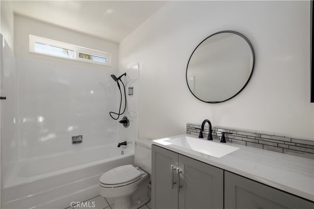 28061 Winthrop Court, Menifee, CA 92586