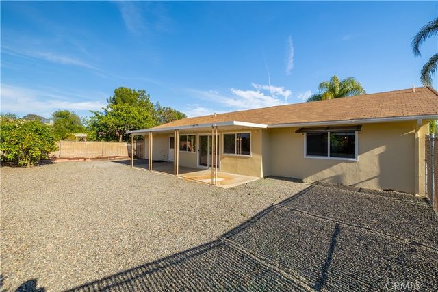 28061 Winthrop Court, Menifee, CA 92586