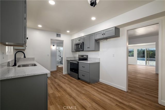 28061 Winthrop Court, Menifee, CA 92586