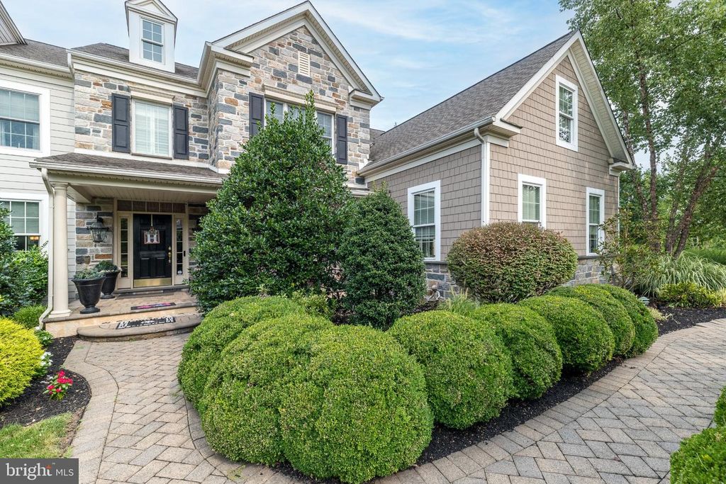 397 AUGUSTA DR, TELFORD, PA 18969 — photo 4