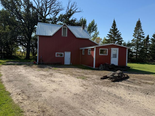 1734 130th Avenue, Perley, MN 56574