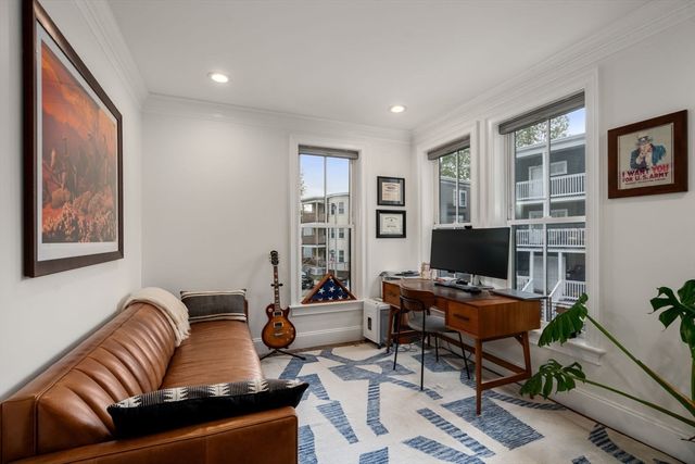 136 Sydney St 5, Boston, MA 02125