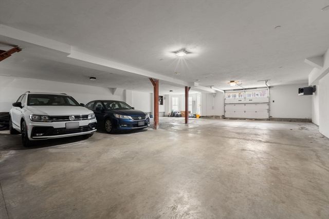 136 Sydney St 5, Boston, MA 02125
