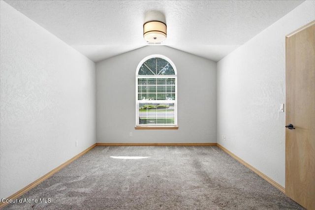 697 W Honeysuckle AVE, Hayden, ID 83835