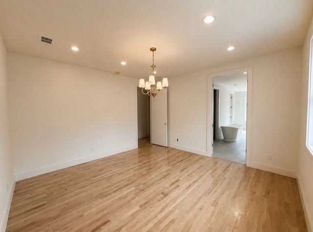 5115 Vanderbilt Avenue, Dallas, TX 75206