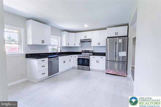 1714 Elliot Avenue, Bethlehem, PA 18018