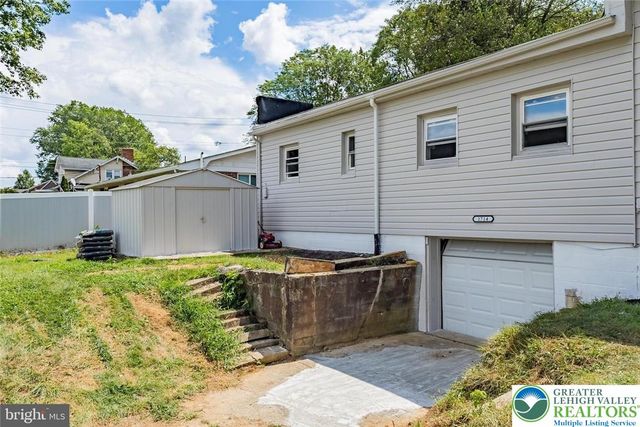 1714 Elliot Avenue, Bethlehem, PA 18018