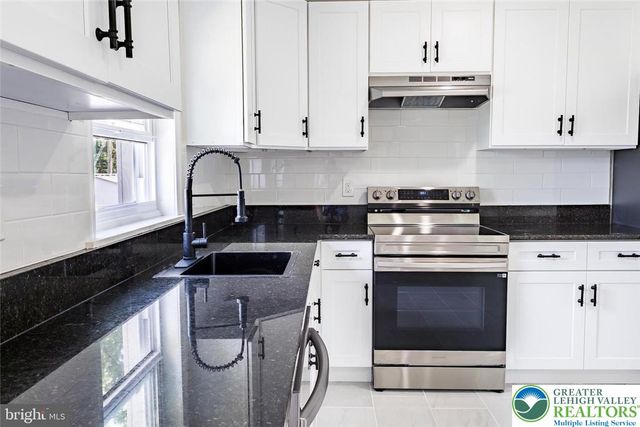 1714 Elliot Avenue, Bethlehem, PA 18018