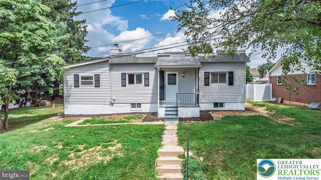 1714 Elliot Avenue, Bethlehem, PA 18018