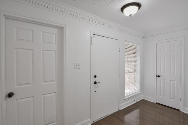 2075 Little Cedar Drive, Houston, TX 77339