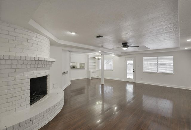 2075 Little Cedar Drive, Houston, TX 77339