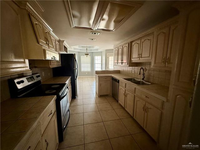 2204 N 48th Street, Mcallen, TX 78501
