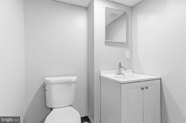 5646 N 5TH ST, Philadelphia, PA 19120