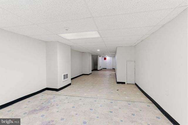 5646 N 5TH ST, Philadelphia, PA 19120