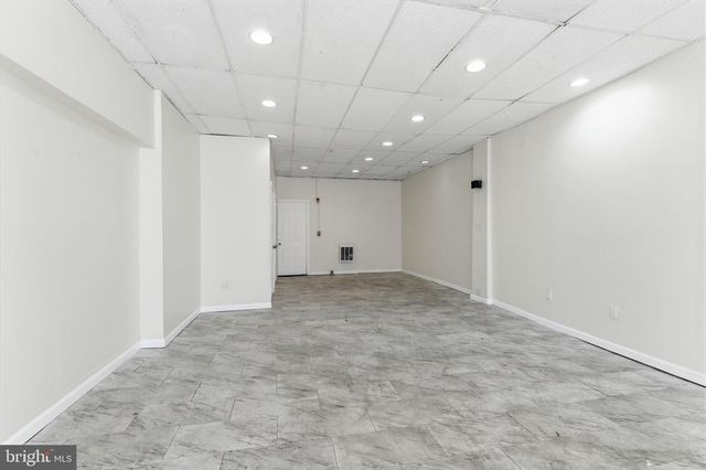 5646 N 5TH ST, Philadelphia, PA 19120