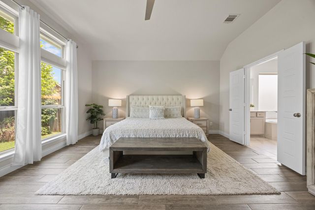 231 Krupp Ave, Liberty Hill, TX 78642