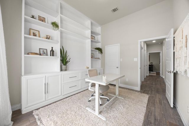 231 Krupp Ave, Liberty Hill, TX 78642