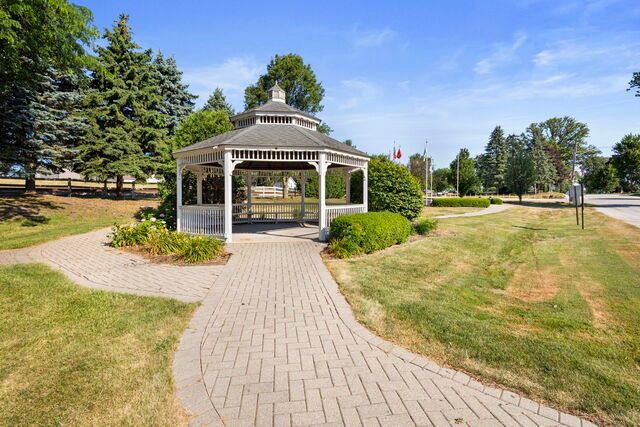 648 Penfield Street, Beecher, IL 60401