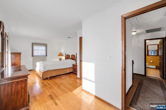 45 Parkview Drive, Roxbury Township, NJ 07876