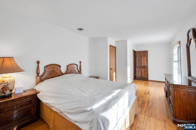 45 Parkview Drive, Roxbury Township, NJ 07876