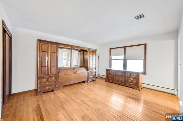 45 Parkview Drive, Roxbury Township, NJ 07876