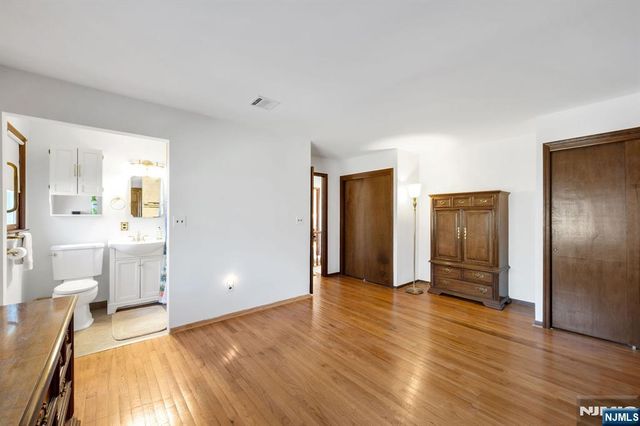 45 Parkview Drive, Roxbury Township, NJ 07876