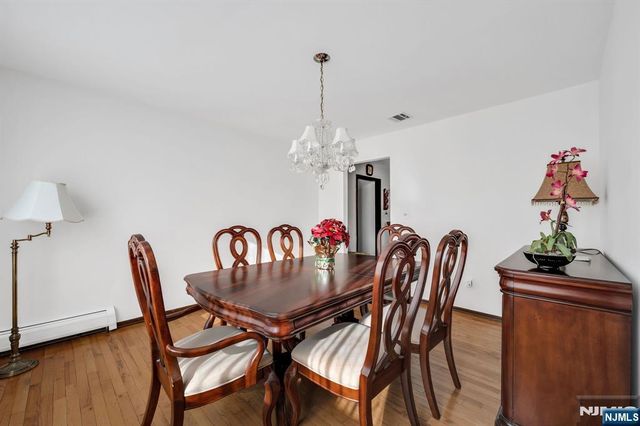 45 Parkview Drive, Roxbury Township, NJ 07876