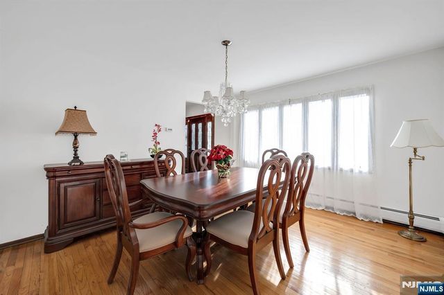 45 Parkview Drive, Roxbury Township, NJ 07876