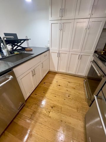 30 Polk St 401, Boston, MA 02129