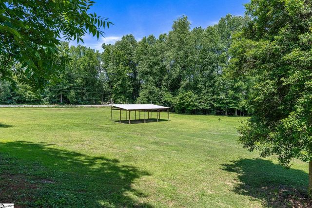 2261 Fews Chapel Road, Greer, SC 29651