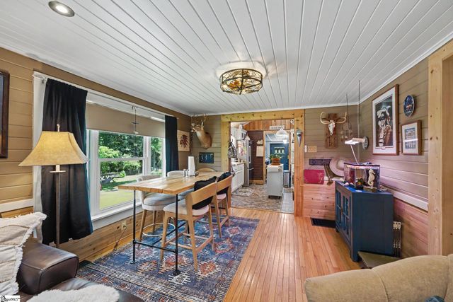 2261 Fews Chapel Road, Greer, SC 29651