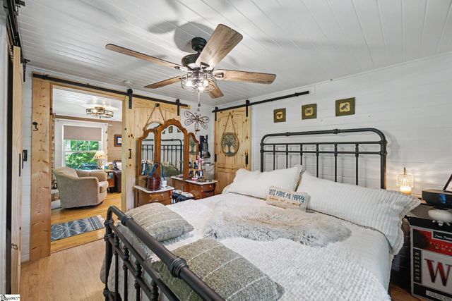 2261 Fews Chapel Road, Greer, SC 29651