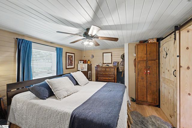 2261 Fews Chapel Road, Greer, SC 29651