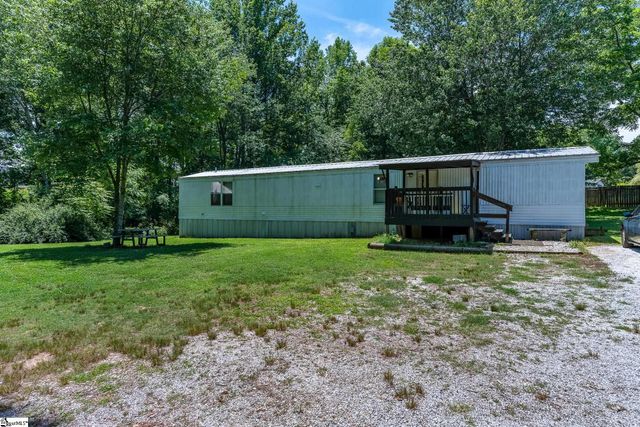 2261 Fews Chapel Road, Greer, SC 29651