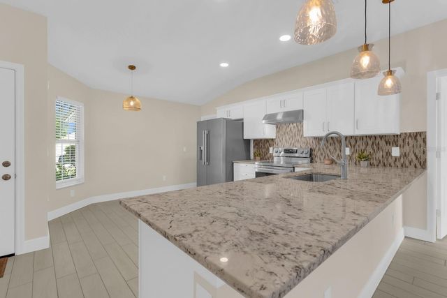 1119 TYLER LAKE CIRCLE, Orlando, FL 32839