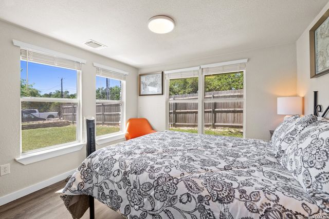 14802 Arrowhead, Leander, TX 78641