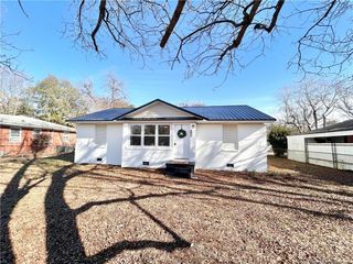 1011 Juniper Drive, Fayetteville, NC 28304