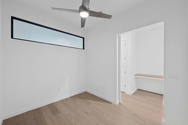 800 Embassy Dr 130, Austin, TX 78702