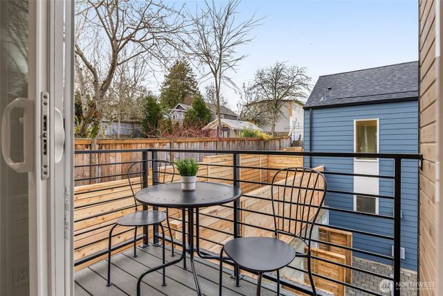 3920 B S Juneau Street, Seattle, WA 98118