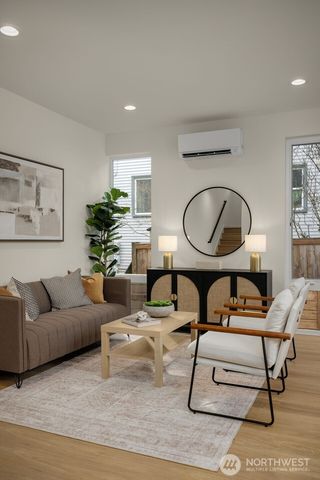 3920 B S Juneau Street, Seattle, WA 98118