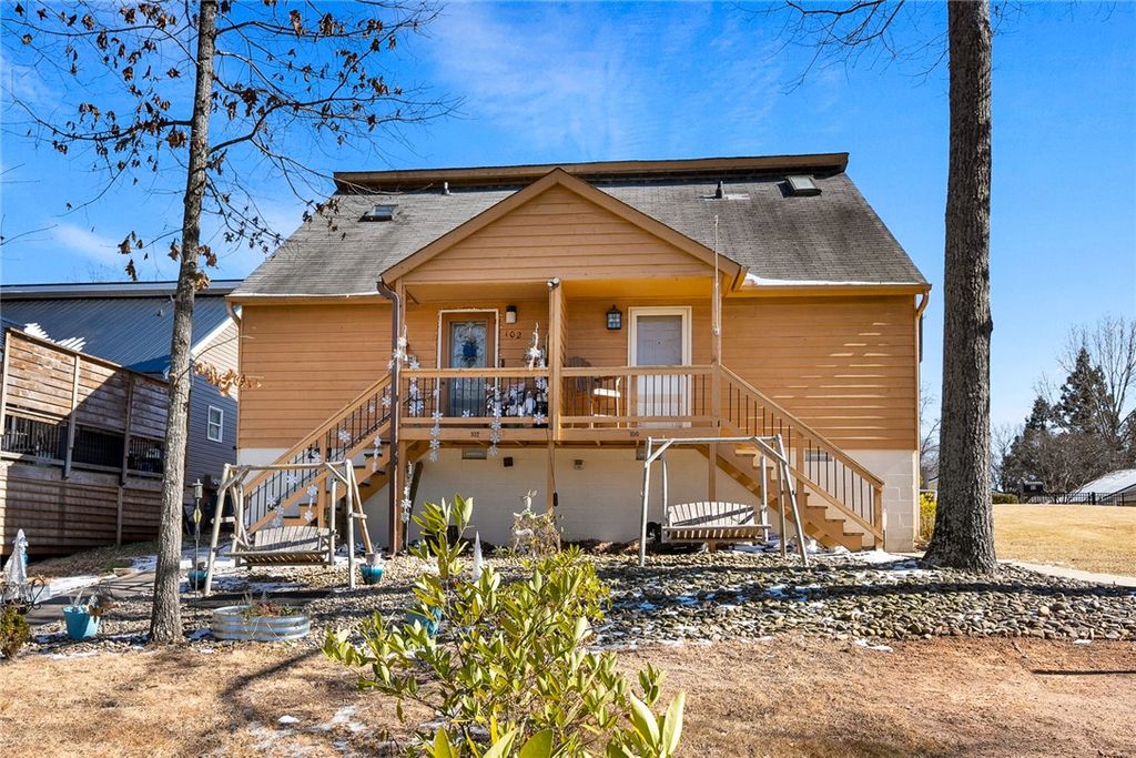 100 Harbor Drive, Anderson, SC 29625