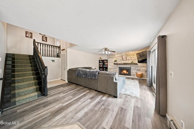 132 Spring Road, Glenville, NY 12302