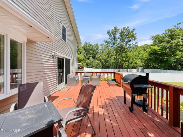 132 Spring Road, Glenville, NY 12302