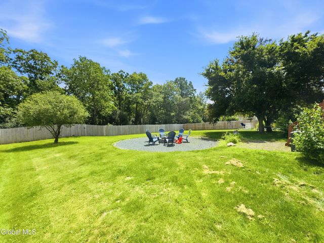 132 Spring Road, Glenville, NY 12302