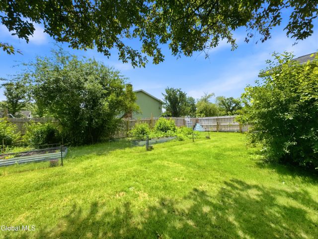 132 Spring Road, Glenville, NY 12302