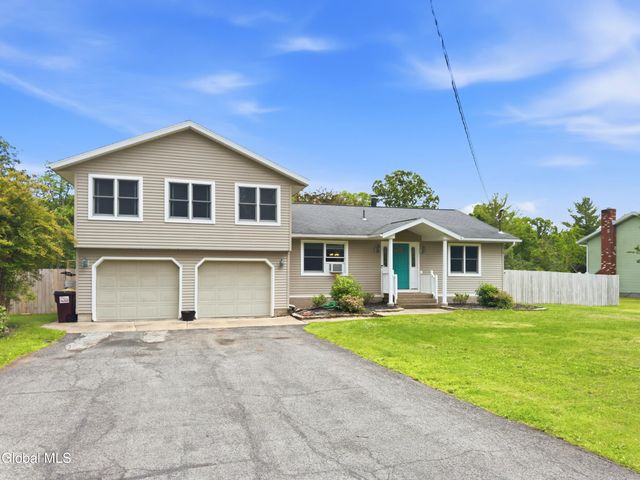 132 Spring Road, Glenville, NY 12302