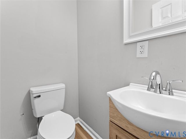 2029 Redd Shop Rd, Farmville, VA 23901